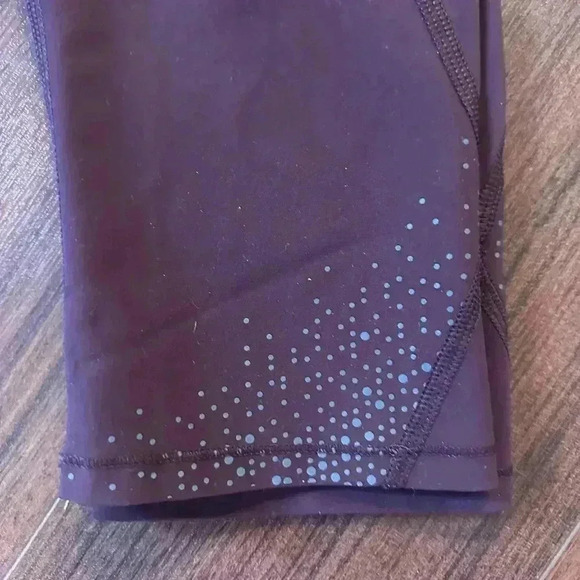 Lululemon Tight Stuff Crop Leggings Bordeaux Drama Raspberry Size 8 - Picture 5 of 6